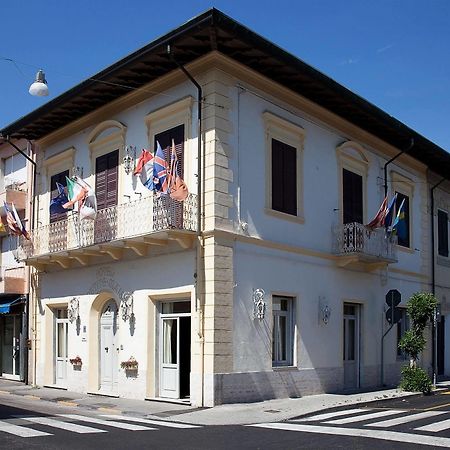 Hotel La Petite Maison 비아레지오 외부 사진