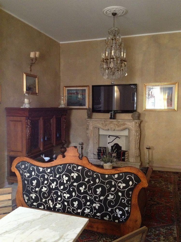 Hotel La Petite Maison 비아레지오 외부 사진
