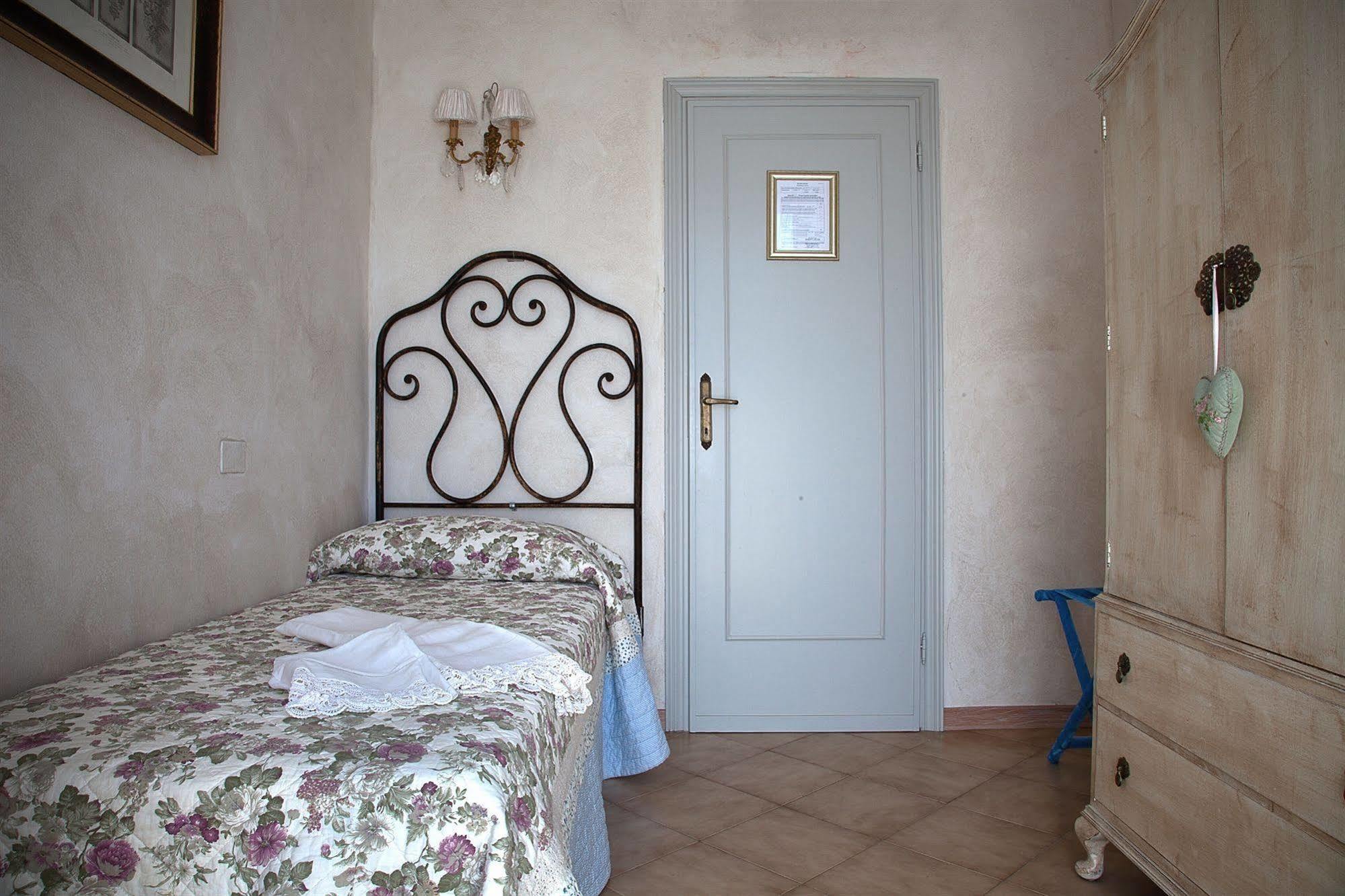 Hotel La Petite Maison 비아레지오 외부 사진