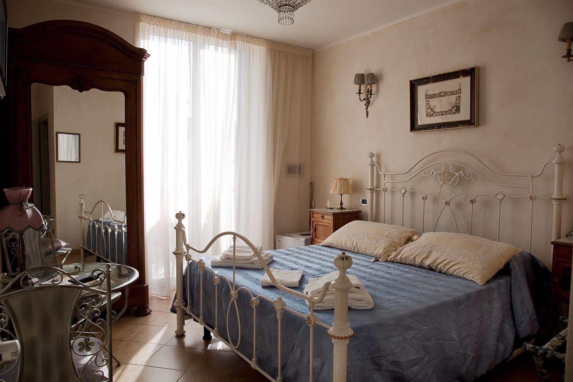 Hotel La Petite Maison 비아레지오 외부 사진