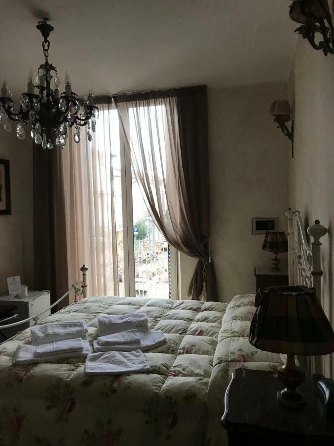 Hotel La Petite Maison 비아레지오 외부 사진